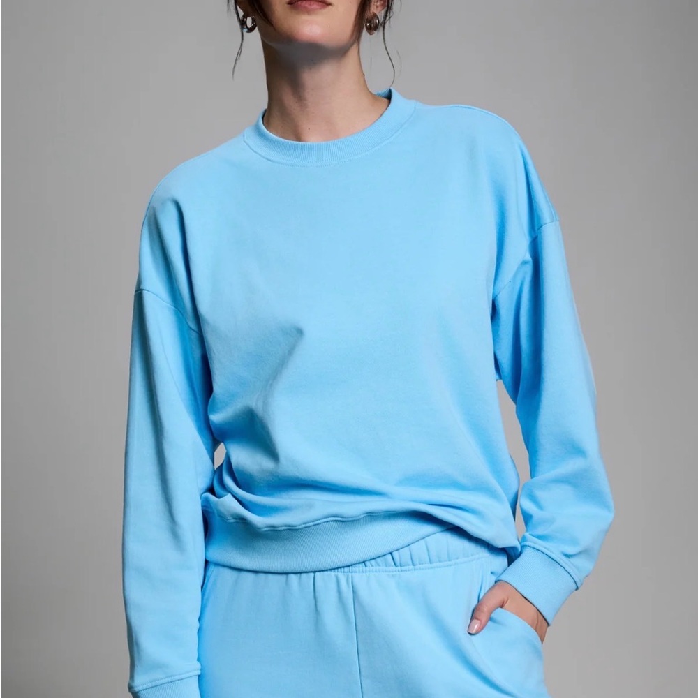 NWT Women's Year of Ours Sky Blue Sweatshirt